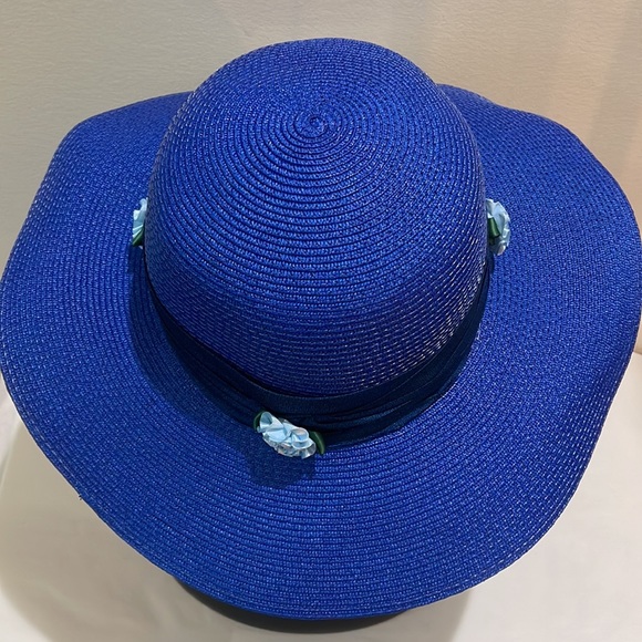 Accessories - Vintage Blue Hat With Navy Band With Flowers